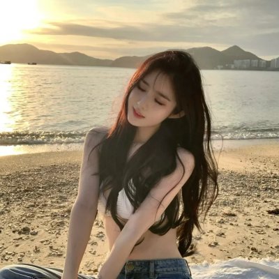 白色女孩 高清封面